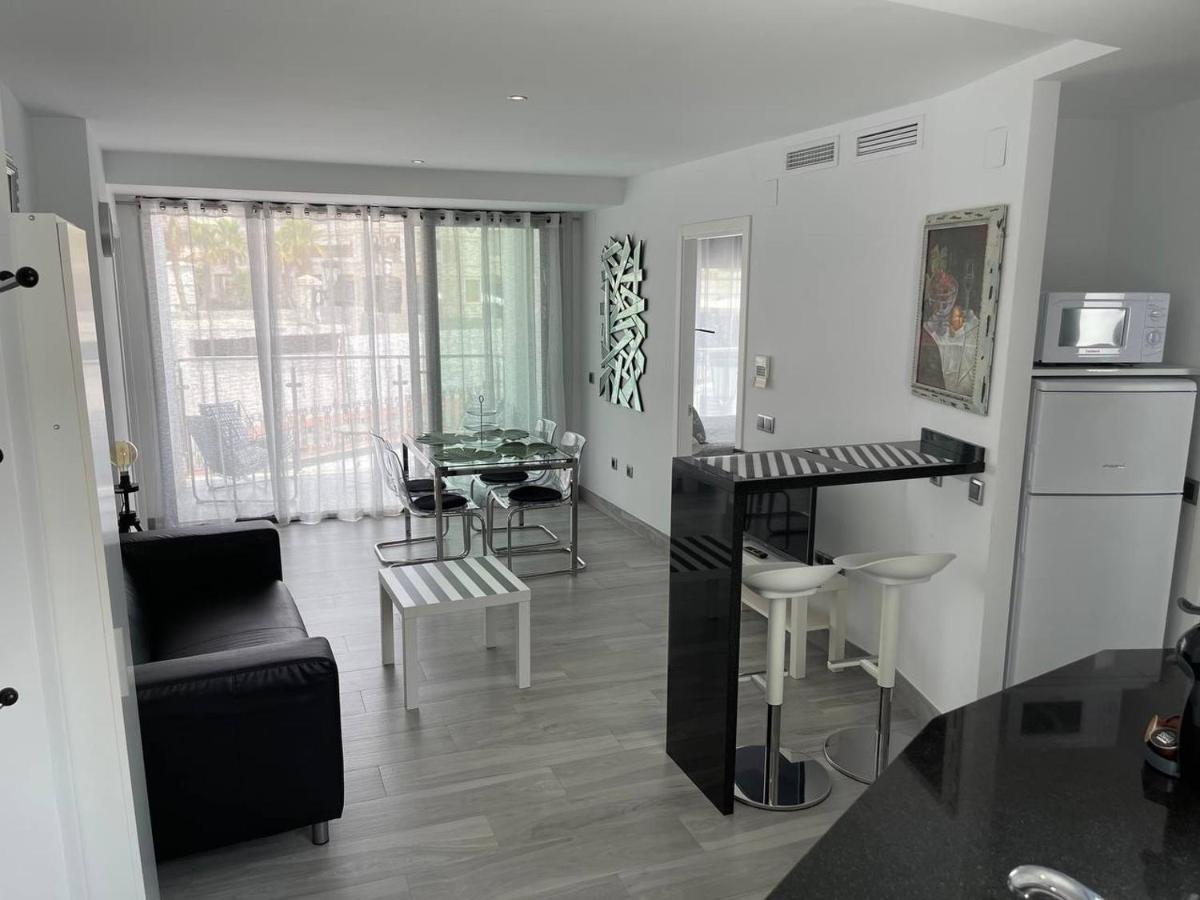 Apartamento 4 Gran8Нерха Екстер'єр фото